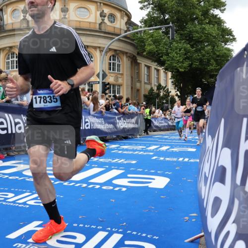 29.06.2025 - hella hamburg halbmarathon Strokosch-Dieckow http://msf.ph/oto/8268095 29.06.2025 10:45:49 Ziel 3477, 4277, 4345, 4854, 5047, 6290, 6532, 7385, 8577, 8871, 10792, 11821, 13975, 14374, 14911, 15149, 16617, 16624, 17332, 17835, 18185, 19116 meine-sportfotos.de