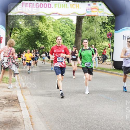 29.06.2025 - hella hamburg halbmarathon MichiJ http://msf.ph/oto/8268315 29.06.2025 10:55:10 Zwischen KM18-KM19 1785, 5232, 7846, 8217, 9173, 9366, 9781, 10343, 10709, 11873, 14785, 15875, 19034 meine-sportfotos.de
