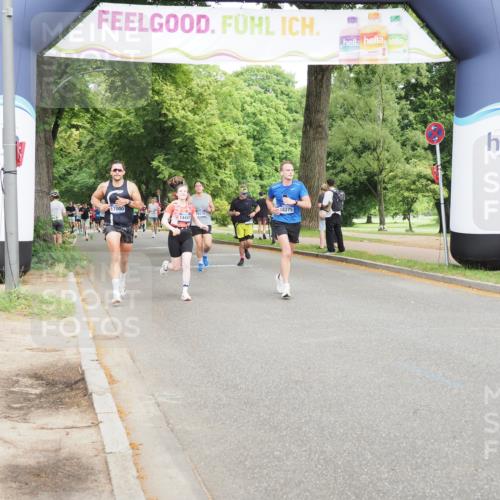 29.06.2025 - hella hamburg halbmarathon MichiJ http://msf.ph/oto/8268368 29.06.2025 10:30:55 Zwischen KM18-KM19 1312, 5682, 13446, 13709, 16660 meine-sportfotos.de