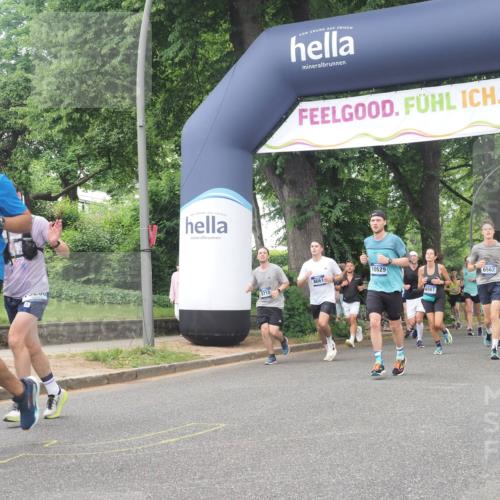 29.06.2025 - hella hamburg halbmarathon KatJ http://msf.ph/oto/8268478 29.06.2025 10:39:27 Zwischen KM18-KM19 2396, 3426, 4558, 4635, 5116, 5607, 6562, 6776, 8661, 8720 meine-sportfotos.de