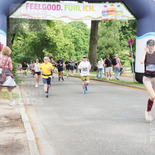 29.06.2025 - hella hamburg halbmarathon MichiJ http://msf.ph/oto/8268494 29.06.2025 10:55:12 Zwischen KM18-KM19 5232, 7846, 9173, 9366, 9781, 10709, 11873, 15875, 17540, 18015, 19034 meine-sportfotos.de