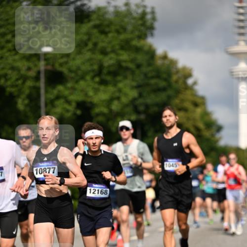 29.06.2025 - hella hamburg halbmarathon Dr. Thomas Lammeyer http://msf.ph/oto/8268602 29.06.2025 09:52:27 Kennedybrücke 1042, 1571, 1600, 2262, 2797, 3547, 4062, 4359, 4381, 5003, 6037, 6047, 7310, 7482, 7981, 8002, 8121, 9640, 9643, 10190, 10369, 10451, 10738, 10877, 11106, 11423 meine-sportfotos.de