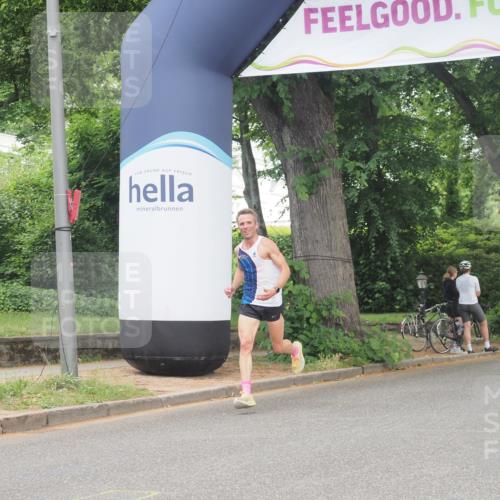 29.06.2025 - hella hamburg halbmarathon KatJ http://msf.ph/oto/8268760 29.06.2025 10:07:26 Zwischen KM18-KM19  meine-sportfotos.de