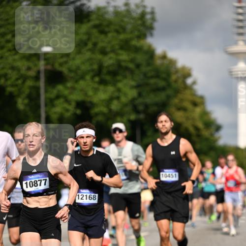 29.06.2025 - hella hamburg halbmarathon Dr. Thomas Lammeyer http://msf.ph/oto/8268841 29.06.2025 09:52:28 Kennedybrücke 1042, 1571, 1600, 2262, 2797, 3547, 4062, 4381, 5003, 6037, 6047, 7310, 7482, 7981, 8002, 8121, 9640, 9643, 10190, 10369, 10451, 10738, 10877, 11106, 11423 meine-sportfotos.de