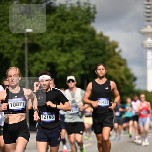 29.06.2025 - hella hamburg halbmarathon Dr. Thomas Lammeyer http://msf.ph/oto/8268871 29.06.2025 09:52:28 Kennedybrücke 1042, 1571, 1600, 2262, 2797, 3547, 4062, 4381, 5003, 6037, 6047, 7310, 7482, 7981, 8002, 8121, 9640, 9643, 10190, 10369, 10451, 10738, 10877, 11106, 11423 meine-sportfotos.de