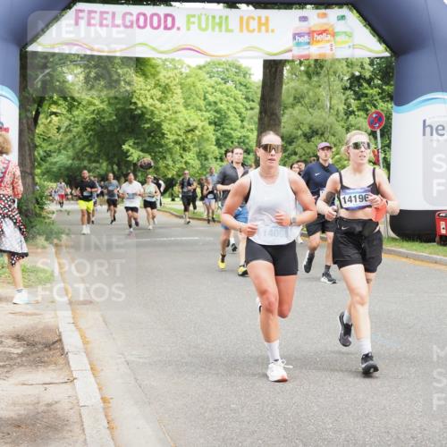 29.06.2025 - hella hamburg halbmarathon MichiJ http://msf.ph/oto/8268905 29.06.2025 10:55:15 Zwischen KM18-KM19 5232, 7846, 9366, 9781, 10709, 11873, 13331, 14060, 14196, 15875, 17540, 18015, 18239 meine-sportfotos.de