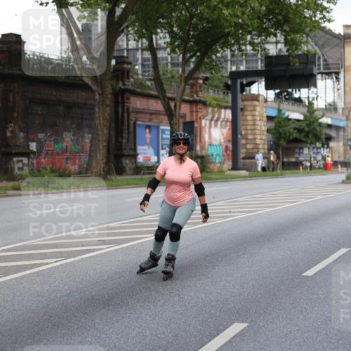 29.06.2025 - hella hamburg halbmarathon Yannick Fuchs http://msf.ph/oto/8269288 29.06.2025 09:42:36 20KM  meine-sportfotos.de