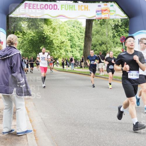 29.06.2025 - hella hamburg halbmarathon MichiJ http://msf.ph/oto/8269397 29.06.2025 10:55:31 Zwischen KM18-KM19 4492, 8147, 8632, 9128, 14149, 14868, 15697, 18042, 19134 meine-sportfotos.de