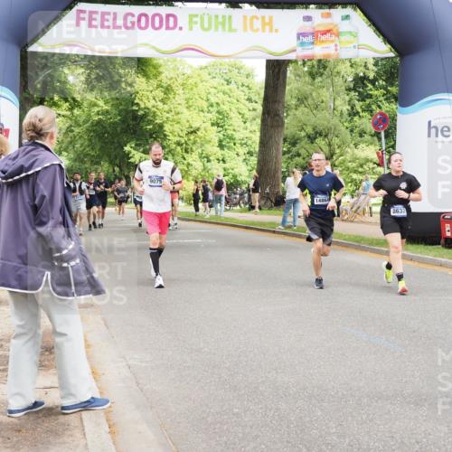 29.06.2025 - hella hamburg halbmarathon MichiJ http://msf.ph/oto/8269427 29.06.2025 10:55:32 Zwischen KM18-KM19 4492, 8632, 9128, 14149, 14868, 15697, 18042, 19134 meine-sportfotos.de