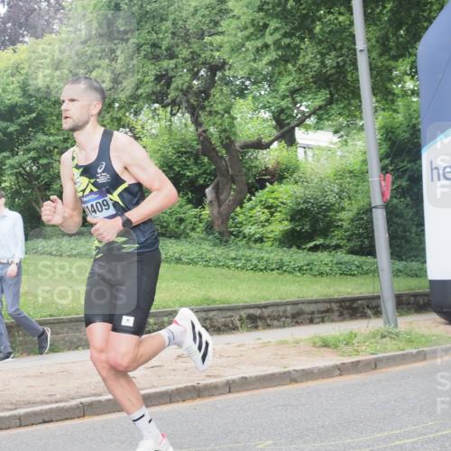 29.06.2025 - hella hamburg halbmarathon KatJ http://msf.ph/oto/8269716 29.06.2025 10:07:33 Zwischen KM18-KM19  meine-sportfotos.de
