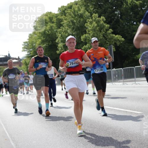 29.06.2025 - hella hamburg halbmarathon Jannik Wohlers http://msf.ph/oto/8269772 29.06.2025 10:01:22 Lombardsbrücke 1184, 1329, 1464, 1653, 1722, 1724, 1729, 1881, 1940, 2167, 2591, 2806, 2957, 3039, 4328, 4663, 5547, 5602, 5603, 5742, 6438, 6595, 6921, 8578, 8822, 8926, 9230, 10281, 10301, 10882, 10915, 11771, 11808, 12564, 12734, 12736, 12781, 13528, 13796, 14026, 14175, 14176, 14375, 15093, 16424, 16426, 16909, 17017, 17136, 17670, 17810, 18232, 18555, 18739, 18855, 18899, 18954 meine-sportfotos.de