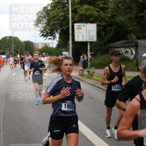 29.06.2025 - hella hamburg halbmarathon Yannick Fuchs http://msf.ph/oto/8269856 29.06.2025 10:36:54 20KM 1209, 1256, 1312, 1700, 1903, 2233, 3523, 4823, 5436, 5682, 6639, 6721, 6770, 7035, 7363, 7448, 7693, 7734, 7765, 7865, 9833, 10216, 10469, 12098, 13446, 13483, 13709, 13725, 14811, 15095, 15175, 15270, 16281, 16295, 16507, 16626, 16660, 17000, 17016, 17177, 17363, 17637, 17864, 17926, 18330, 18559, 18920 meine-sportfotos.de
