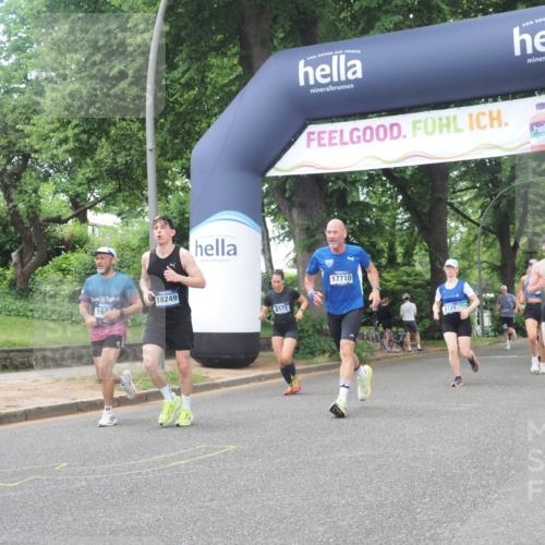29.06.2025 - hella hamburg halbmarathon KatJ http://msf.ph/oto/8269879 29.06.2025 10:39:35 Zwischen KM18-KM19 1683, 2364, 4121, 4814, 4839, 5032, 5482, 6562, 6657, 7178, 7724, 7732, 8172, 8661, 8710 meine-sportfotos.de