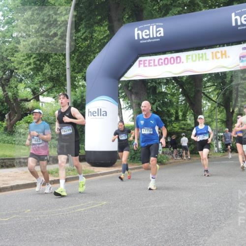 29.06.2025 - hella hamburg halbmarathon KatJ http://msf.ph/oto/8269906 29.06.2025 10:39:35 Zwischen KM18-KM19 1683, 2364, 4121, 4814, 4839, 5032, 5482, 6562, 6657, 7178, 7724, 7732, 8172, 8661, 8710 meine-sportfotos.de