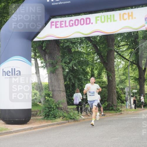 29.06.2025 - hella hamburg halbmarathon KatJ http://msf.ph/oto/8269989 29.06.2025 10:07:55 Zwischen KM18-KM19  meine-sportfotos.de