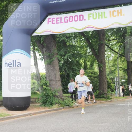 29.06.2025 - hella hamburg halbmarathon KatJ http://msf.ph/oto/8270031 29.06.2025 10:07:55 Zwischen KM18-KM19  meine-sportfotos.de