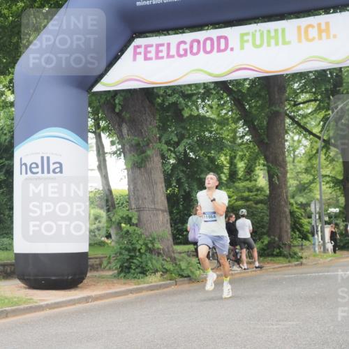 29.06.2025 - hella hamburg halbmarathon KatJ http://msf.ph/oto/8270079 29.06.2025 10:07:55 Zwischen KM18-KM19  meine-sportfotos.de