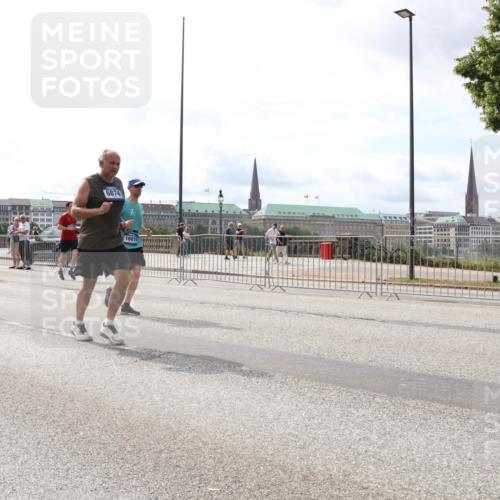 29.06.2025 - hella hamburg halbmarathon Lena Gebhardt http://msf.ph/oto/8270096 29.06.2025 10:19:56 Lombardsbrücke 16240, 6874, 16016, 1110, 1115, 1145, 1154, 1534, 1708, 2064, 2357, 2405, 2441, 2918, 2993, 2995, 3278, 3446, 3678, 4108, 4110, 4170, 4539, 4562, 4570, 4585, 4737, 4739, 4979, 5035, 5123, 5251, 5397, 5449, 5556, 5659, 5849, 5878, 6444, 6796, 6797, 6872, 6874, 6939, 7137, 7248, 7249, 7519, 7744, 7808, 7836, 7917, 8146, 8387, 8427, 8537, 8738, 9196, 10349, 10540, 10550, 10594, 10622, 10701, 11028, 11036 meine-sportfotos.de