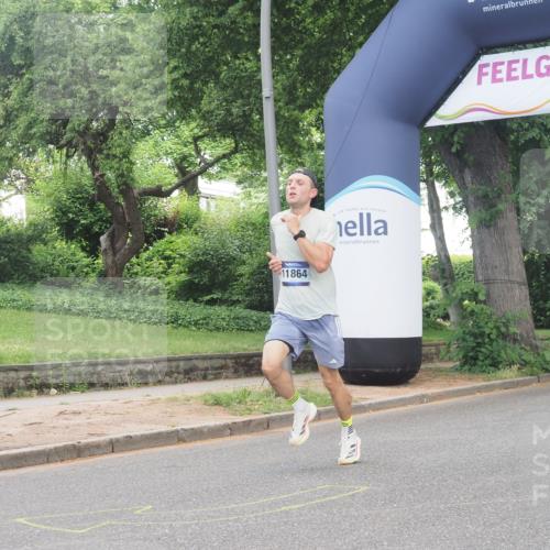 29.06.2025 - hella hamburg halbmarathon KatJ http://msf.ph/oto/8270367 29.06.2025 10:07:57 Zwischen KM18-KM19  meine-sportfotos.de