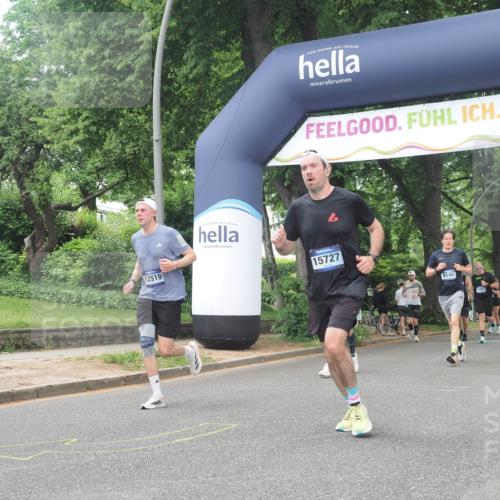 29.06.2025 - hella hamburg halbmarathon KatJ http://msf.ph/oto/8270452 29.06.2025 10:39:41 Zwischen KM18-KM19 1683, 4121, 8172 meine-sportfotos.de