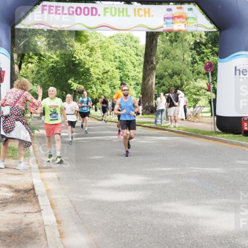 29.06.2025 - hella hamburg halbmarathon MichiJ http://msf.ph/oto/8270588 29.06.2025 10:55:46 Zwischen KM18-KM19 1610, 2281, 4453, 6026, 6217, 8563, 15369, 16687, 18189 meine-sportfotos.de