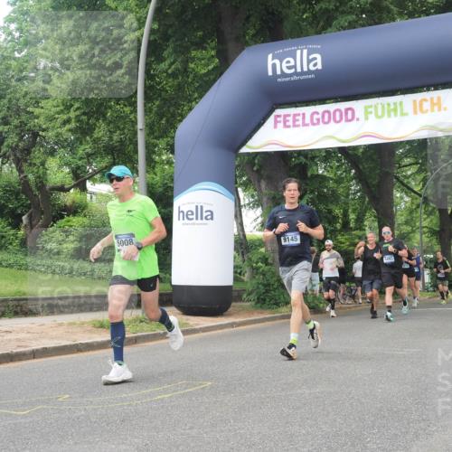 29.06.2025 - hella hamburg halbmarathon KatJ http://msf.ph/oto/8270609 29.06.2025 10:39:43 Zwischen KM18-KM19 1683, 5008, 7383 meine-sportfotos.de