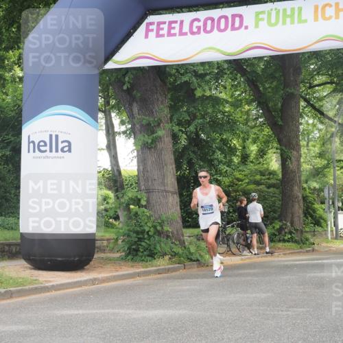 29.06.2025 - hella hamburg halbmarathon KatJ http://msf.ph/oto/8270742 29.06.2025 10:08:07 Zwischen KM18-KM19  meine-sportfotos.de