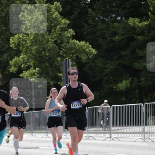 29.06.2025 - hella hamburg halbmarathon Jannik Wohlers http://msf.ph/oto/8270753 29.06.2025 10:01:29 Lombardsbrücke 1184, 1364, 1464, 1729, 1881, 1940, 2806, 2957, 3039, 4286, 4328, 5602, 5603, 5742, 6327, 6438, 6595, 7189, 9230, 9741, 10177, 10882, 11771, 11808, 12564, 12734, 12736, 12781, 14026, 14175, 14176, 14471, 14660, 14677, 16420, 16424, 16426, 16540, 16770, 17017, 17136, 17503, 17670, 17810, 17951, 17952, 18555, 18855, 19159 meine-sportfotos.de