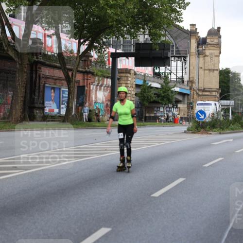 29.06.2025 - hella hamburg halbmarathon Yannick Fuchs http://msf.ph/oto/8270877 29.06.2025 09:42:46 20KM  meine-sportfotos.de