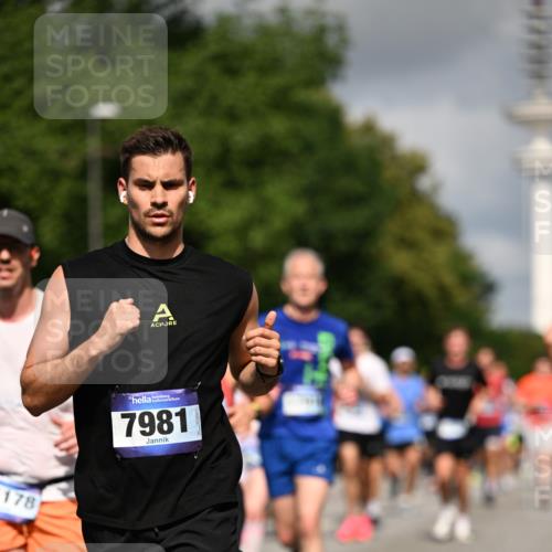 29.06.2025 - hella hamburg halbmarathon Dr. Thomas Lammeyer http://msf.ph/oto/8270918 29.06.2025 09:52:40 Kennedybrücke 1600, 1603, 2044, 2707, 2745, 2797, 2849, 2980, 3014, 5050, 5124, 6037, 6047, 6771, 7109, 7310, 7482, 7981, 9640, 9686, 10369, 10451, 10877, 11106, 11177, 11423 meine-sportfotos.de