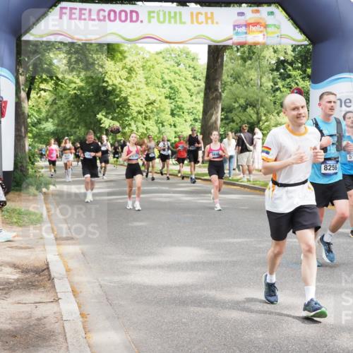 29.06.2025 - hella hamburg halbmarathon MichiJ http://msf.ph/oto/8271071 29.06.2025 10:55:50 Zwischen KM18-KM19 5166, 8256, 8563, 15369, 16687, 18189, 18910 meine-sportfotos.de