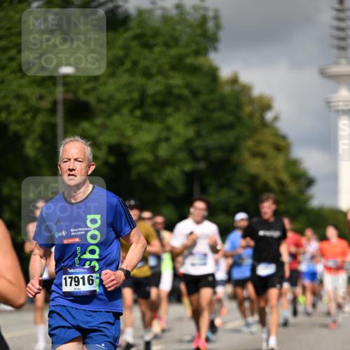 29.06.2025 - hella hamburg halbmarathon Dr. Thomas Lammeyer http://msf.ph/oto/8271094 29.06.2025 09:52:41 Kennedybrücke 1600, 1603, 2044, 2707, 2745, 2797, 2849, 2980, 3014, 5050, 5124, 6037, 6047, 6771, 7109, 7310, 7981, 9640, 9686, 10369, 10451, 11106, 11177, 11423 meine-sportfotos.de