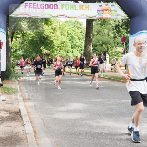 29.06.2025 - hella hamburg halbmarathon MichiJ http://msf.ph/oto/8271103 29.06.2025 10:55:50 Zwischen KM18-KM19 5166, 8256, 8563, 15369, 16687, 18189, 18910 meine-sportfotos.de