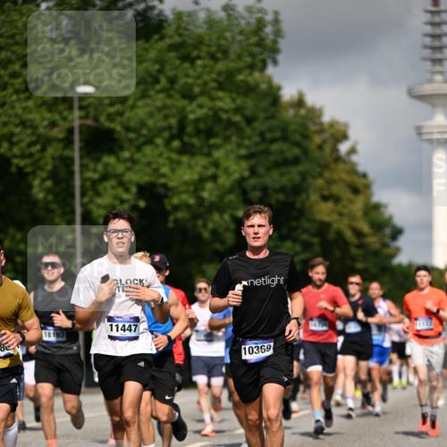 29.06.2025 - hella hamburg halbmarathon Dr. Thomas Lammeyer http://msf.ph/oto/8271209 29.06.2025 09:52:43 Kennedybrücke 1600, 1603, 2044, 2707, 2745, 2797, 2849, 2980, 3014, 4766, 5050, 5124, 6037, 6047, 6771, 7035, 7109, 7981, 8358, 9640, 9686, 10369, 11177, 11423 meine-sportfotos.de