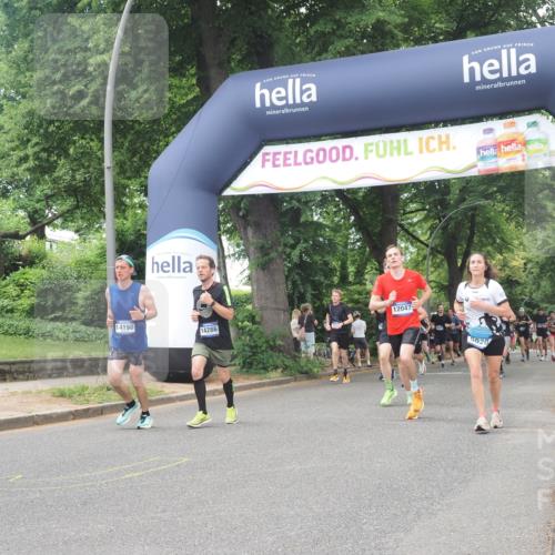 29.06.2025 - hella hamburg halbmarathon KatJ http://msf.ph/oto/8271345 29.06.2025 10:39:48 Zwischen KM18-KM19 1657, 2814, 5008, 5020, 5093, 6198, 7383 meine-sportfotos.de