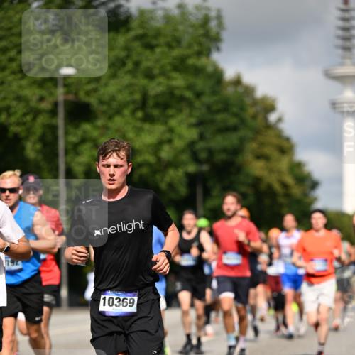 29.06.2025 - hella hamburg halbmarathon Dr. Thomas Lammeyer http://msf.ph/oto/8271357 29.06.2025 09:52:45 Kennedybrücke 1600, 1603, 2044, 2707, 2745, 2797, 2849, 2980, 3014, 3116, 4766, 5050, 5124, 5648, 6037, 6047, 6771, 7035, 7109, 7981, 8358, 9640, 9686, 10369, 11177, 11423 meine-sportfotos.de