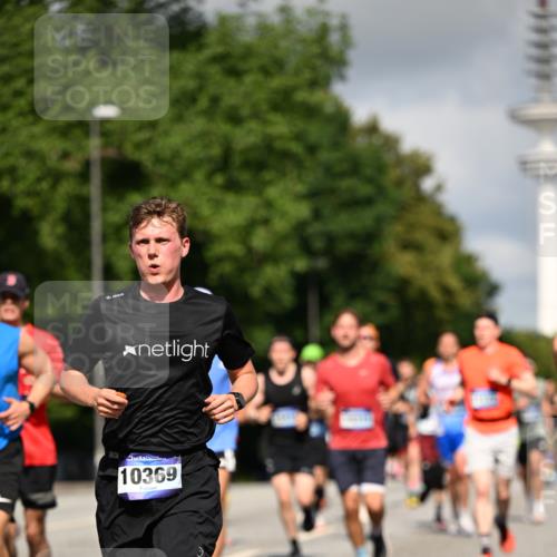 29.06.2025 - hella hamburg halbmarathon Dr. Thomas Lammeyer http://msf.ph/oto/8271458 29.06.2025 09:52:45 Kennedybrücke 1600, 1603, 2044, 2707, 2745, 2797, 2849, 2980, 3014, 3116, 4766, 5050, 5124, 5648, 6037, 6047, 6771, 7035, 7109, 7981, 8358, 9640, 9686, 10369, 11177, 11423 meine-sportfotos.de