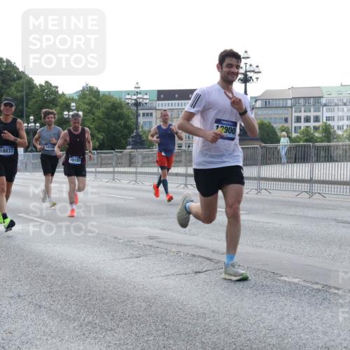 29.06.2025 - hella hamburg halbmarathon Lena Gebhardt http://msf.ph/oto/8271459 29.06.2025 09:45:00 Lombardsbrücke 14140, 12595, 11169, 18837, 17428, 19142, 12900, 1065, 1758, 1827, 2021, 2746, 3201, 3845, 3968, 4678, 5269, 5367, 6619, 6781, 7349, 8473, 8731, 9381, 10156, 10486, 10848, 11169, 12049, 12287, 12337, 12369, 12595, 12900, 13779, 13838, 13956, 14140, 14164, 14289, 15268, 15576, 15583, 15672, 15880, 15883, 16157, 16377, 16508, 16713, 16736, 16818, 17354, 17428, 18567, 18699, 19114 meine-sportfotos.de