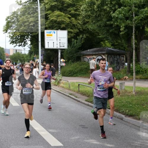 29.06.2025 - hella hamburg halbmarathon Yannick Fuchs http://msf.ph/oto/8271563 29.06.2025 10:37:01 20KM 1209, 1312, 1700, 2233, 3523, 4235, 4823, 5436, 6721, 6770, 7035, 7448, 7693, 7734, 7765, 7865, 9833, 10216, 10469, 11907, 12098, 13446, 13709, 13725, 14811, 14813, 15095, 15175, 15270, 15297, 15301, 15535, 16295, 16333, 16507, 16626, 16660, 16677, 17000, 17016, 17177, 17363, 17864, 18330, 18559, 18632, 18680, 18920 meine-sportfotos.de