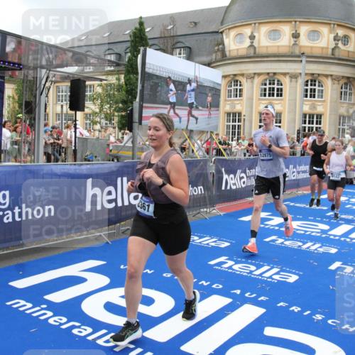 29.06.2025 - hella hamburg halbmarathon Michael Strokosch http://msf.ph/oto/8271592 29.06.2025 10:53:20 Ziel 1683, 2074, 2354, 4065, 7312, 7383, 8273, 8361, 9142, 11844, 12490, 12875, 15179, 15681, 16929, 18901 meine-sportfotos.de