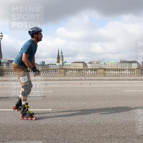 29.06.2025 - hella hamburg halbmarathon Lena Gebhardt http://msf.ph/oto/8271593 29.06.2025 09:04:52 Lombardsbrücke  meine-sportfotos.de