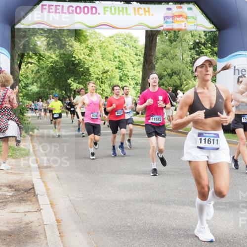 29.06.2025 - hella hamburg halbmarathon MichiJ http://msf.ph/oto/8271773 29.06.2025 10:55:56 Zwischen KM18-KM19 1406, 4663, 5166, 5176, 6028, 6083, 7802, 9845, 11582, 11611, 13285, 14270, 15858, 17439, 18910 meine-sportfotos.de