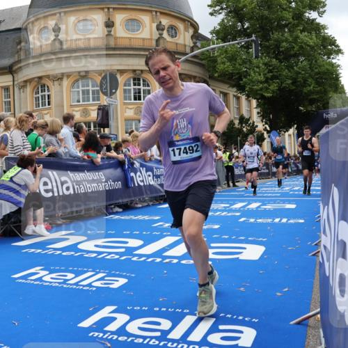 29.06.2025 - hella hamburg halbmarathon Strokosch-Dieckow http://msf.ph/oto/8271804 29.06.2025 10:46:53 Ziel 1139, 1689, 4091, 10122, 11858, 13728, 13940, 14385, 14415, 14449, 14594, 15825, 16081, 17172, 17353, 17492, 17669, 17892, 17979, 19105 meine-sportfotos.de