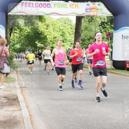 29.06.2025 - hella hamburg halbmarathon MichiJ http://msf.ph/oto/8271887 29.06.2025 10:55:57 Zwischen KM18-KM19 1406, 4663, 5176, 6028, 6083, 7802, 9845, 11582, 11611, 12653, 13285, 14270, 15858, 17439, 18910 meine-sportfotos.de