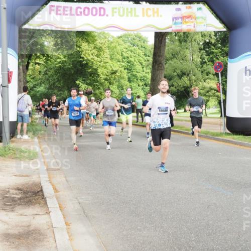 29.06.2025 - hella hamburg halbmarathon MichiJ http://msf.ph/oto/8271911 29.06.2025 10:31:20 Zwischen KM18-KM19 2653, 4229, 4235, 5011, 5506, 7026, 7734, 7765, 9364, 10216, 10251, 11177, 12327, 16333, 16648, 17403, 18659, 18680 meine-sportfotos.de