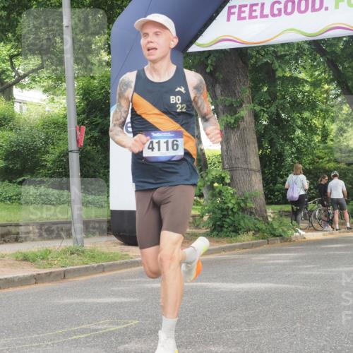 29.06.2025 - hella hamburg halbmarathon KatJ http://msf.ph/oto/8271917 29.06.2025 10:08:24 Zwischen KM18-KM19 4116 meine-sportfotos.de