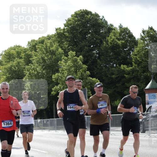 29.06.2025 - hella hamburg halbmarathon Jannik Wohlers http://msf.ph/oto/8272016 29.06.2025 10:01:36 Lombardsbrücke 1364, 1453, 3169, 4286, 4328, 5742, 6166, 6327, 6438, 6595, 7031, 7189, 7223, 7243, 9230, 9741, 9928, 10177, 10882, 11771, 11808, 12315, 12316, 12564, 12781, 12837, 14471, 14660, 14677, 16420, 16540, 16614, 16723, 16770, 17136, 17503, 17951, 17952, 18855, 19159, 19162 meine-sportfotos.de
