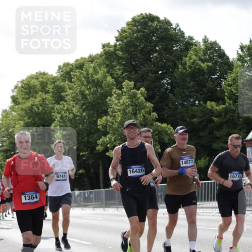 29.06.2025 - hella hamburg halbmarathon Jannik Wohlers http://msf.ph/oto/8272026 29.06.2025 10:01:36 Lombardsbrücke 1364, 1453, 3169, 4286, 4328, 5742, 6166, 6327, 6438, 6595, 7031, 7189, 7223, 7243, 9230, 9741, 9928, 10177, 10882, 11771, 11808, 12315, 12316, 12564, 12781, 12837, 14471, 14660, 14677, 16420, 16540, 16614, 16723, 16770, 17136, 17503, 17951, 17952, 18855, 19159, 19162 meine-sportfotos.de