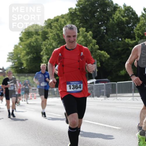 29.06.2025 - hella hamburg halbmarathon Jannik Wohlers http://msf.ph/oto/8272057 29.06.2025 10:01:37 Lombardsbrücke 1364, 1453, 3169, 4286, 5742, 6166, 6322, 6327, 6438, 6595, 7031, 7189, 7223, 7243, 9230, 9741, 9928, 10177, 10882, 11808, 11938, 12315, 12316, 12564, 12781, 12837, 14471, 14660, 14677, 15901, 16420, 16540, 16614, 16723, 16770, 17503, 17951, 17952, 18855, 19159, 19162 meine-sportfotos.de