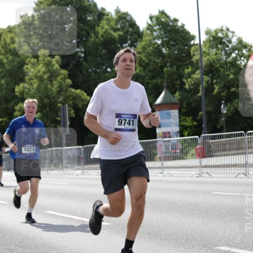 29.06.2025 - hella hamburg halbmarathon Jannik Wohlers http://msf.ph/oto/8272061 29.06.2025 10:01:38 Lombardsbrücke 1364, 1432, 1453, 3169, 4286, 4985, 5742, 6166, 6322, 6327, 6438, 6595, 7031, 7189, 7223, 7243, 9230, 9741, 9928, 10177, 10882, 11938, 12315, 12316, 12564, 12781, 12837, 14471, 14660, 14677, 15901, 16420, 16540, 16614, 16723, 16770, 17503, 17951, 17952, 18855, 19159, 19162 meine-sportfotos.de